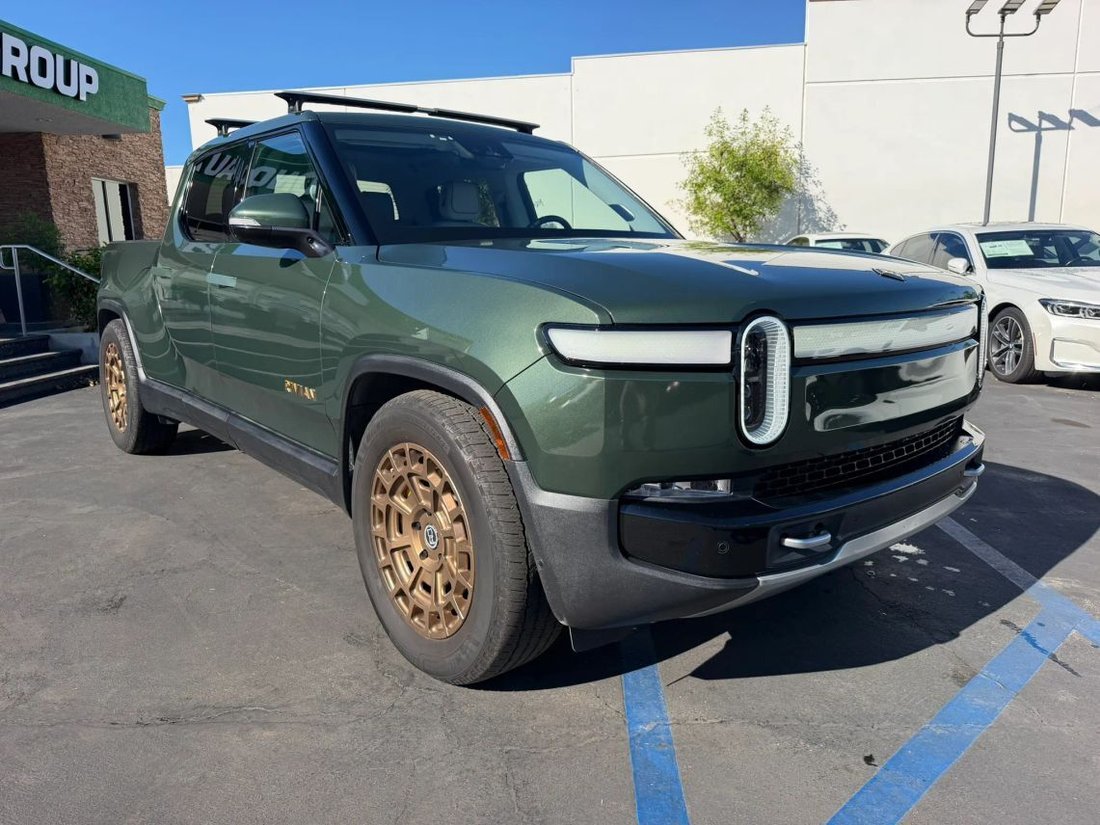 Pickup in Ontario, CA, United States 4 - 19178734