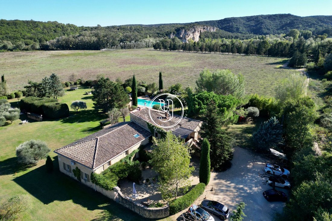 Villa in Uzès, Occitania, France 3 - 19179934