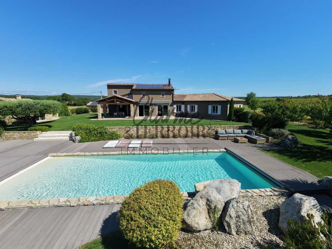 Maison à Uzès, Occitanie, France 3 - 19170375