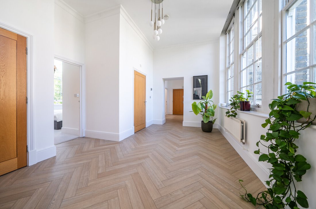 Penthouse in Barnet, England 2 - 17099134