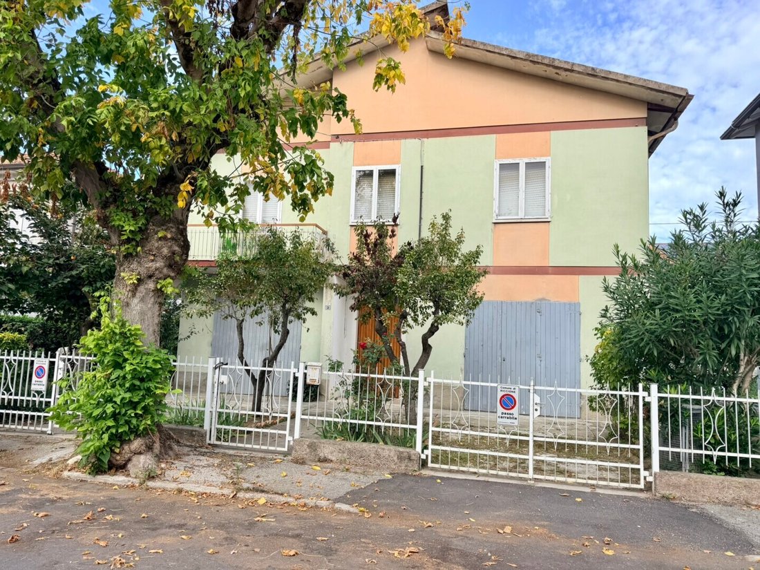 House in Paese, Riccione, Emilia-Romagna 1 - 19181098