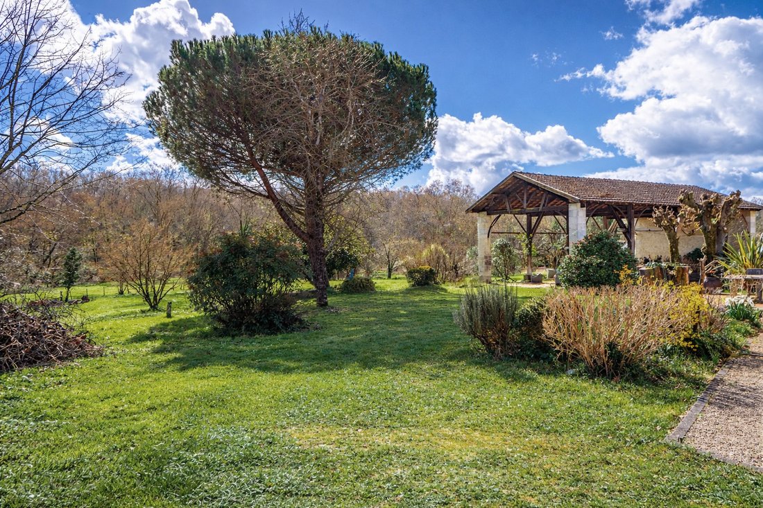 House in Latresne, Nouvelle-Aquitaine, France 3 - 19170391