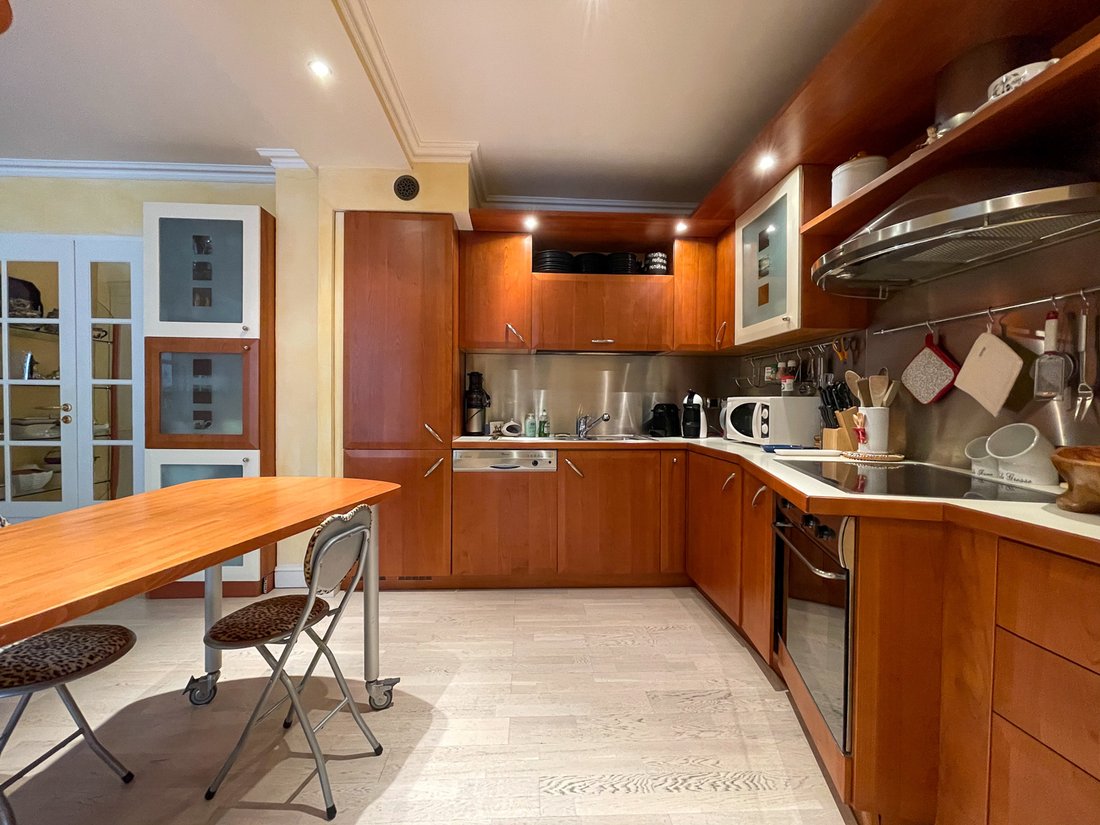 Appartement à Zone Est Diffuse, Saint-Tropez, France 3 - 19170254