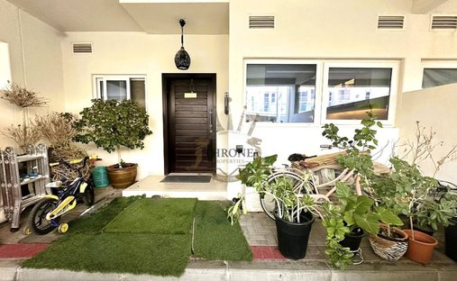 Townhouse in Damac Hills 2, Dubai, United Arab Emirates 1