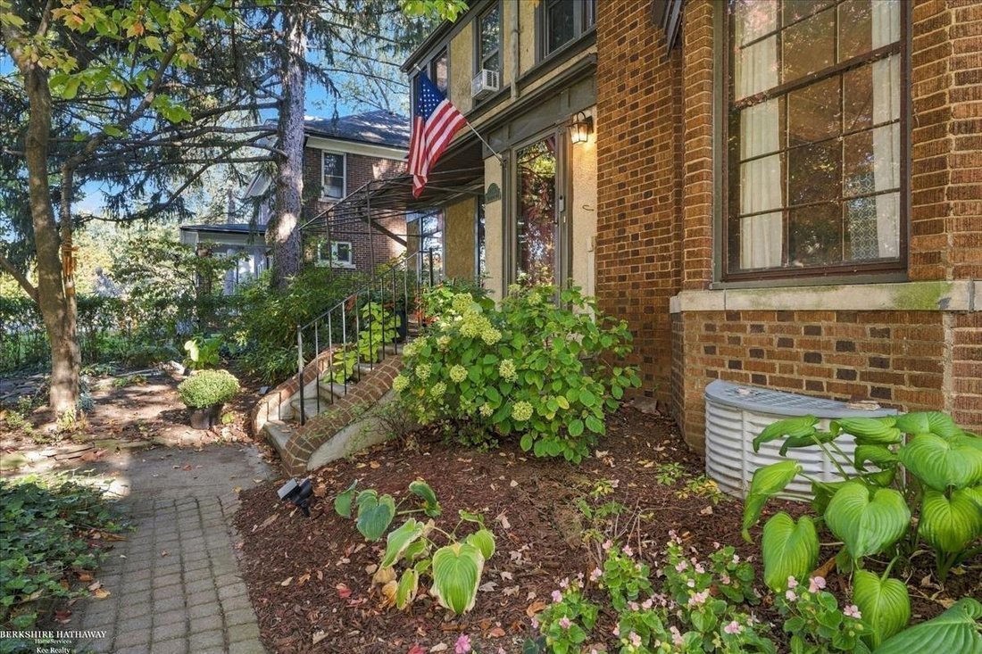 House in Grosse Pointe Park, Michigan, United States 3 - 19172414