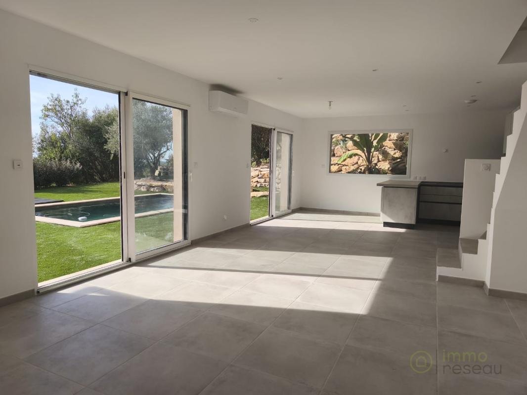 Casa a Carnoules, Provenza-Alpi-Costa Azzurra, Francia 5 - 19181173