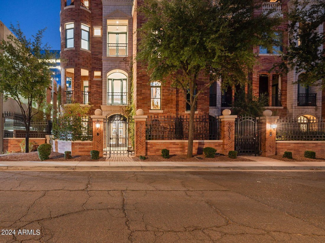 Townhouse in Phoenix, Arizona, United States 1 - 19180283