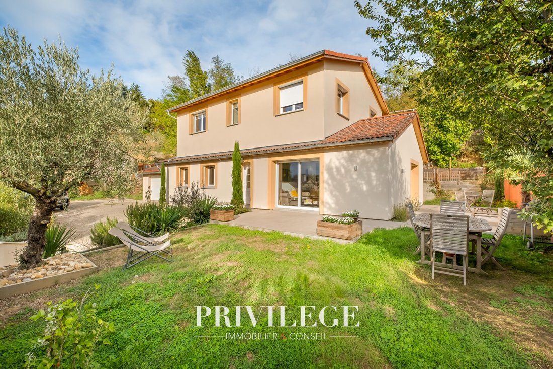 Casa a Montanay, Auvergne-Rodano-Alpi, Francia 2 - 19173095