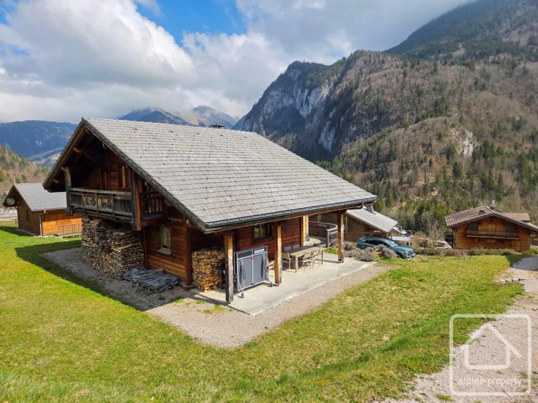 Chalet in Bonnevaux, Auvergne-Rhône-Alpes, France 2 - 19170485