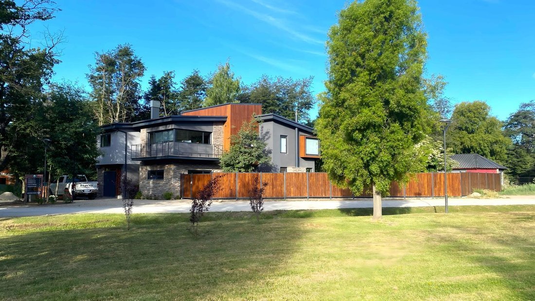 House in San Carlos de Bariloche, Río Negro, Argentina 1 - 19171180