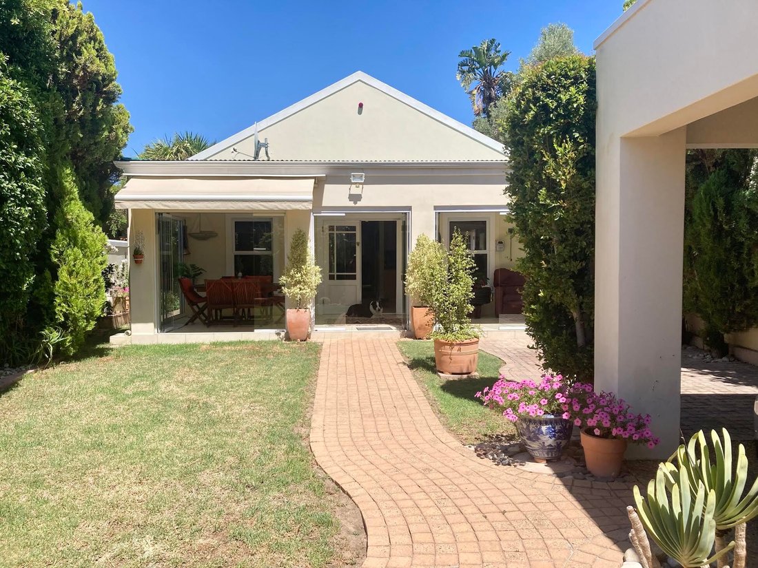 Casa a Constantia, Southern Suburbs, Città del Capo 3 - 19177407