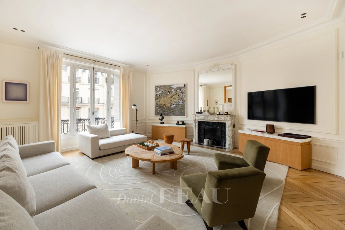 Apartment in Muette Sud, Paris 16e Arrondissement, Paris 5 - 19087455