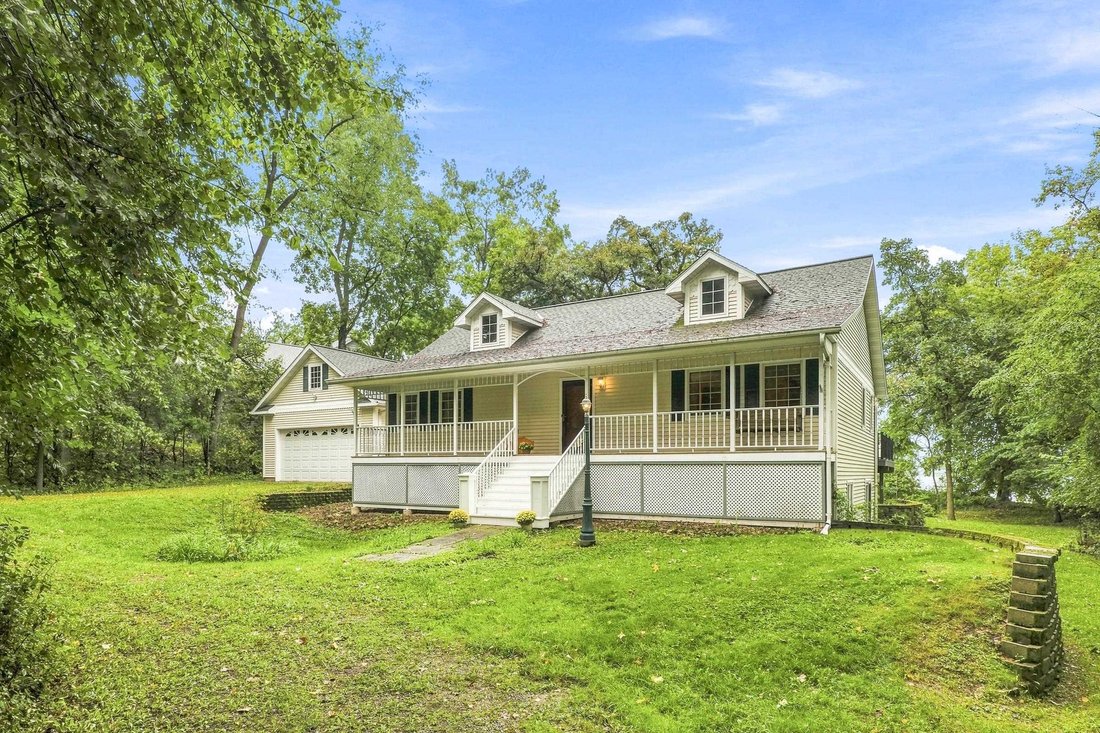 House in Randolph, Wisconsin, United States 4 - 19171703