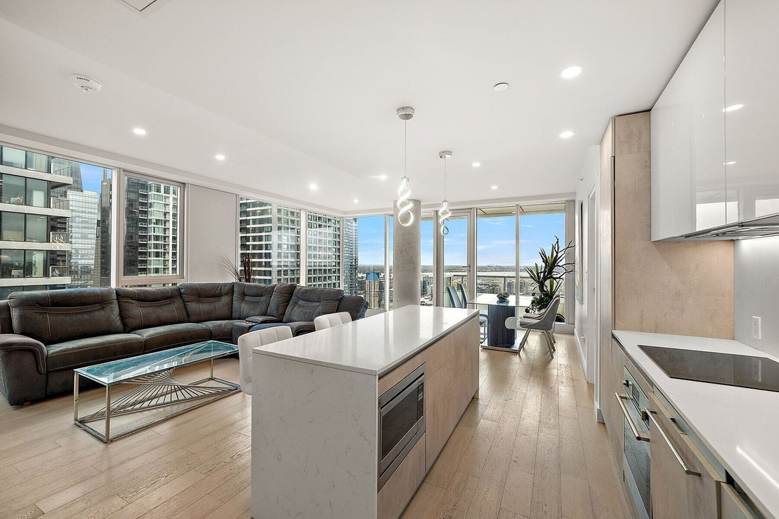 Condo in Montréal, Quebec, Canada 3 - 19176205