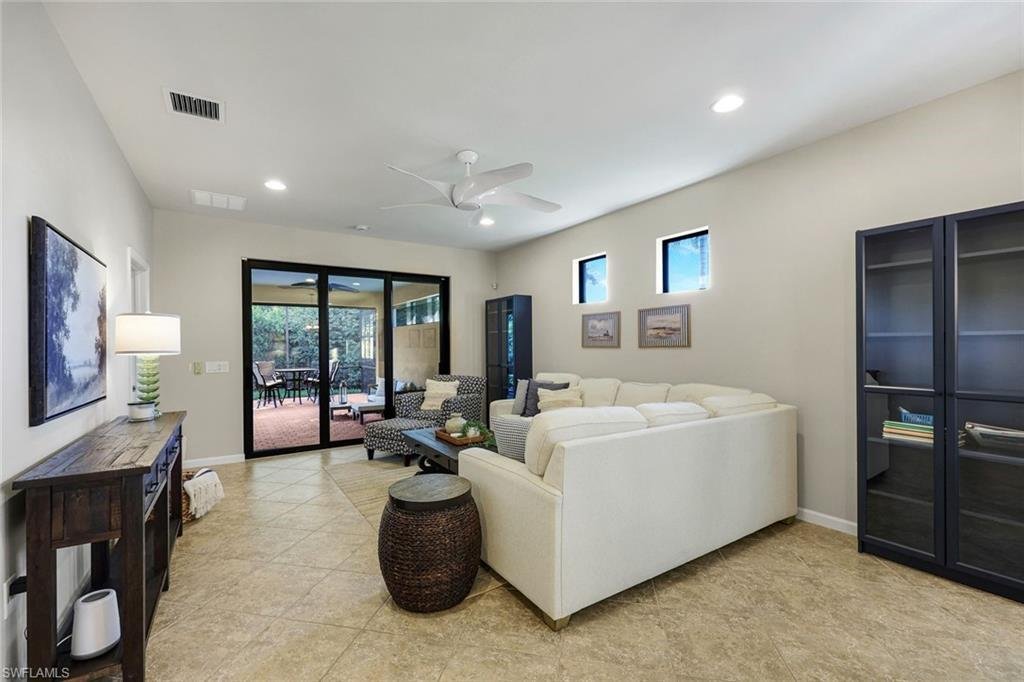 Condo in Naples, Florida, United States 4 - 19175625