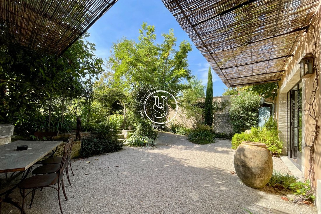 Villa in Saint-Remy-de-Provence, Provence-Alpes-Côte d'Azur, Frankreich 1 - 19179977