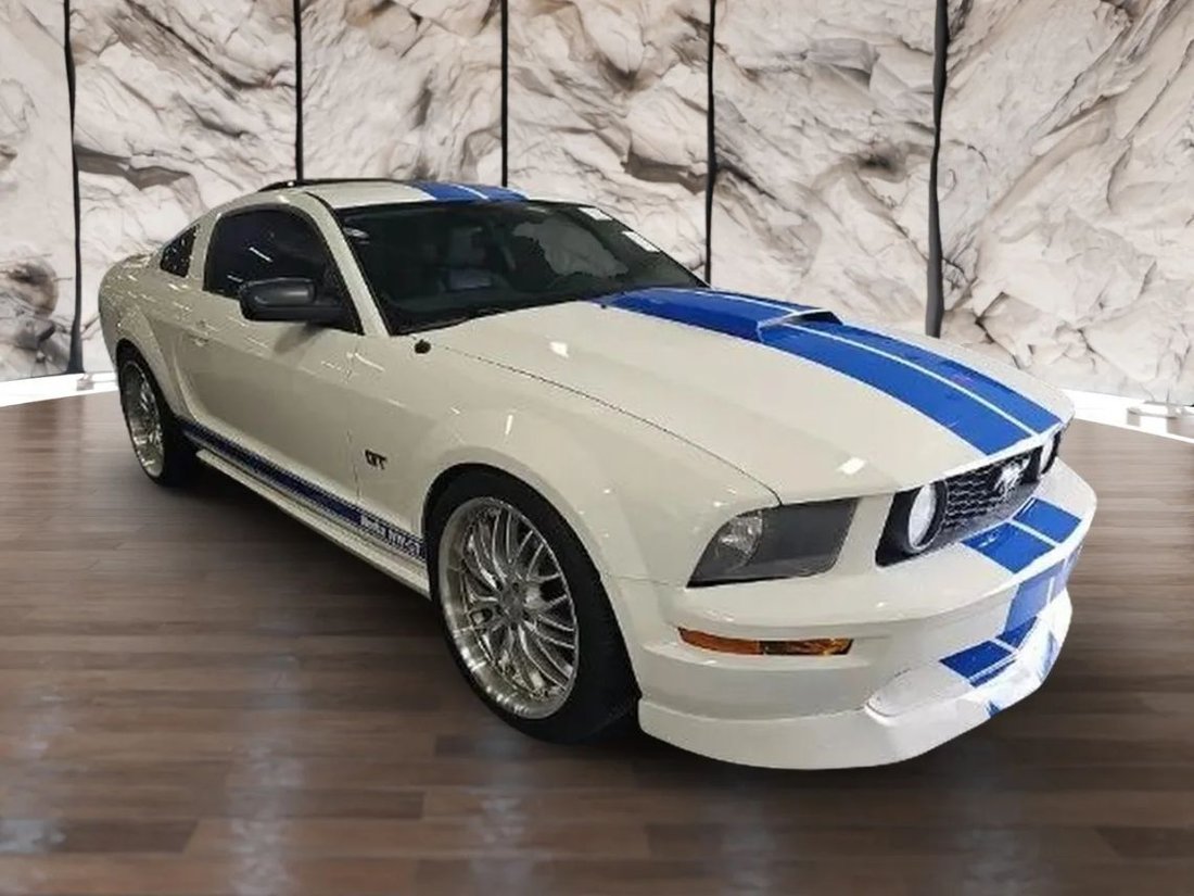 Coupe in Las Vegas, NV, United States 2 - 19173644