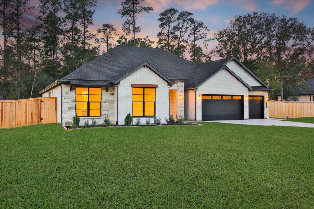 House in Pinehurst, Texas, United States 1 - 19173883