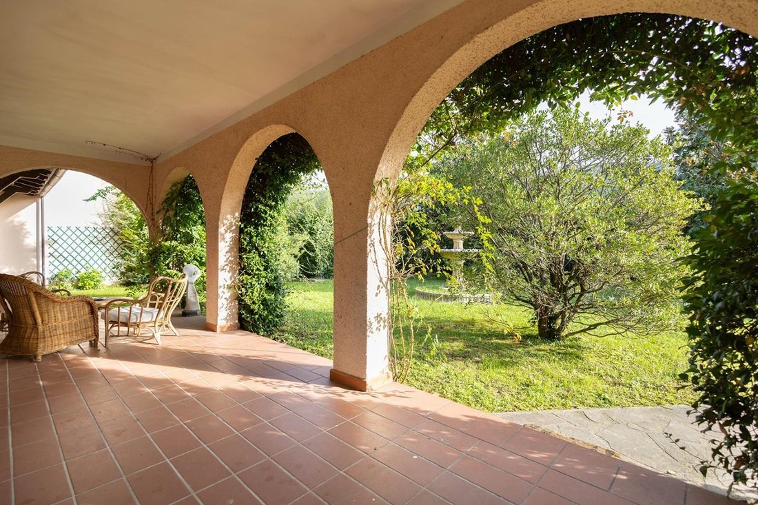 Country House in Pieve di Brancoli, Lucca, Tuscany 3 - 19178361