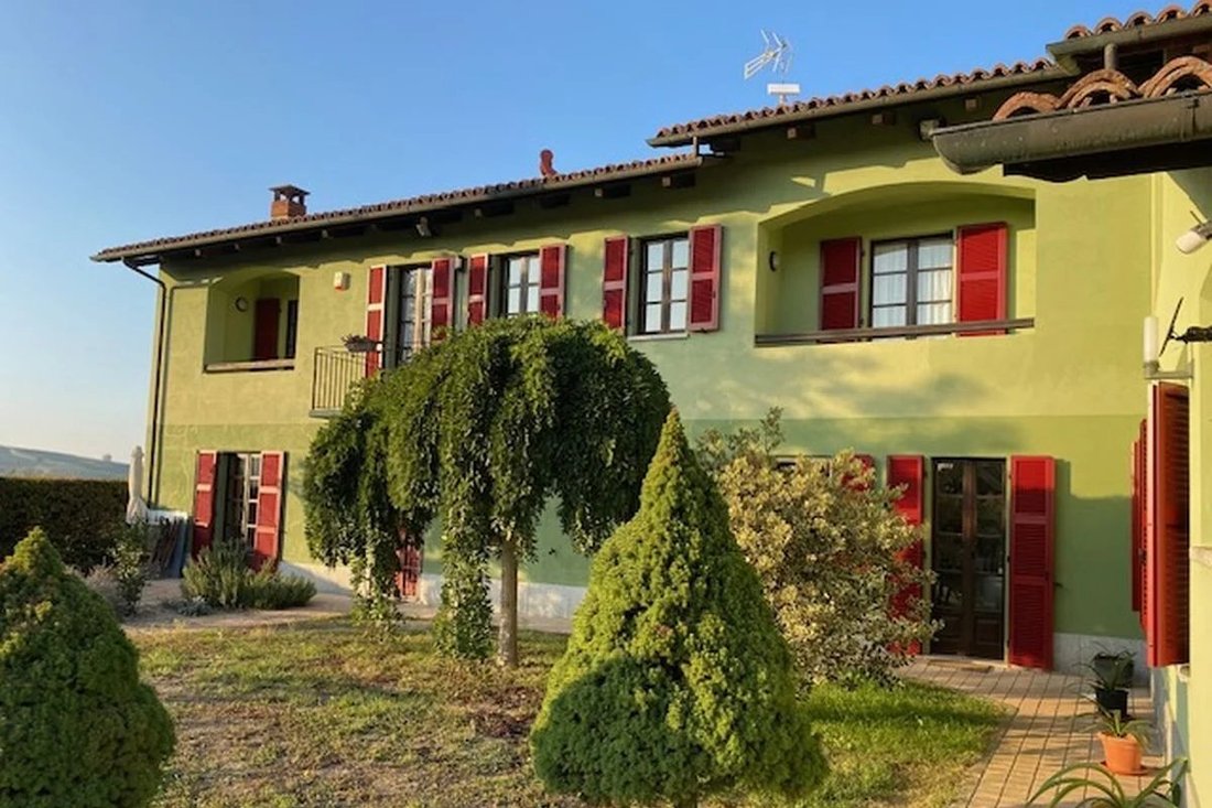 Costigliole d'Asti, Piedmont, Italy 3 - 19177269