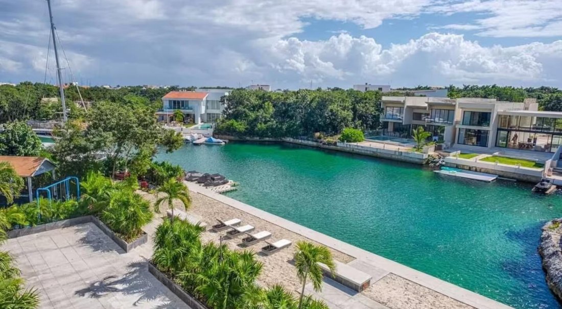 Apartment in Puerto Aventuras, Quintana Roo, Mexico 1 - 19180877