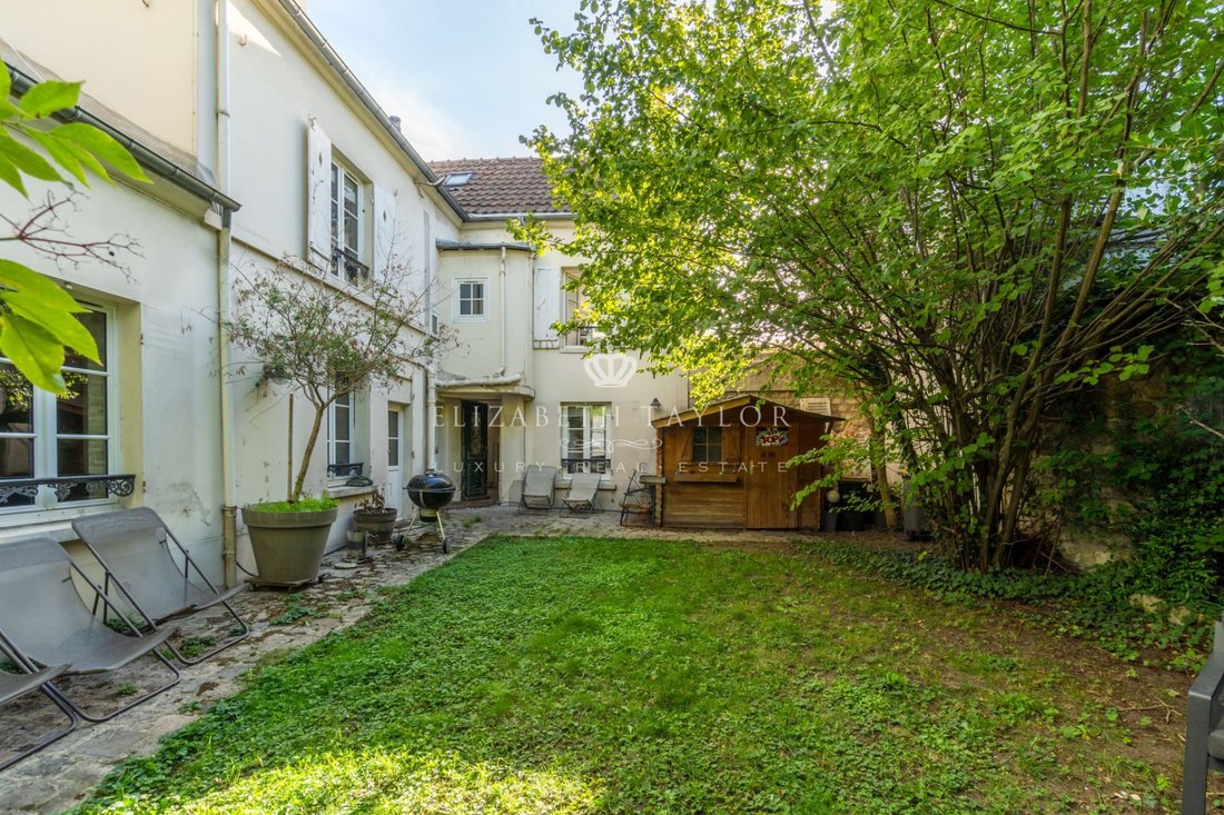 Maison à Forêt, Saint-Germain-en-Laye, France 1 - 19170207