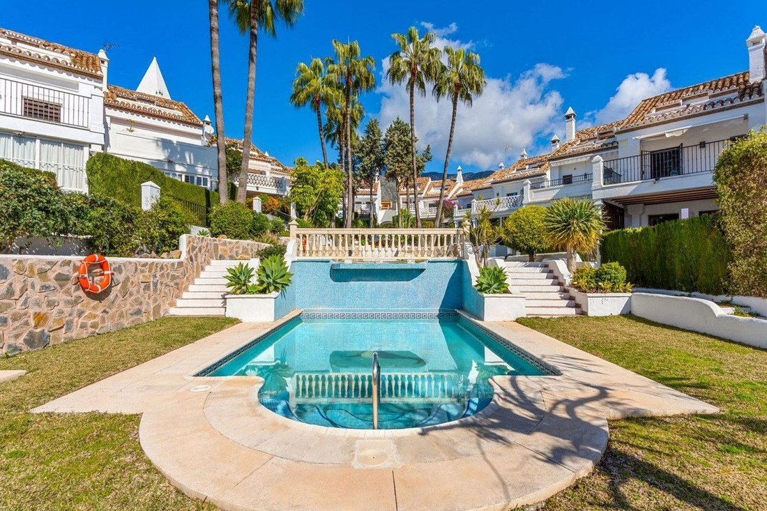 Stadthaus in Marbella, Andalusien, Spanien 1 - 19174912