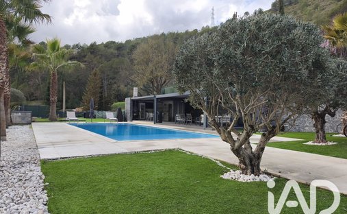 Casa en Nord-Hameaux, Contes, Francia 1