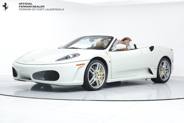 Cabriolet in Fort Lauderdale, FL, United States 1 - 19175372