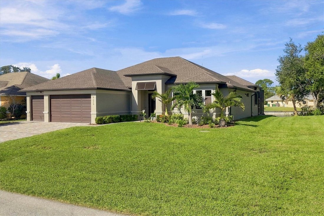 Casa a Port Charlotte, Florida, Stati Uniti 3 - 19172090