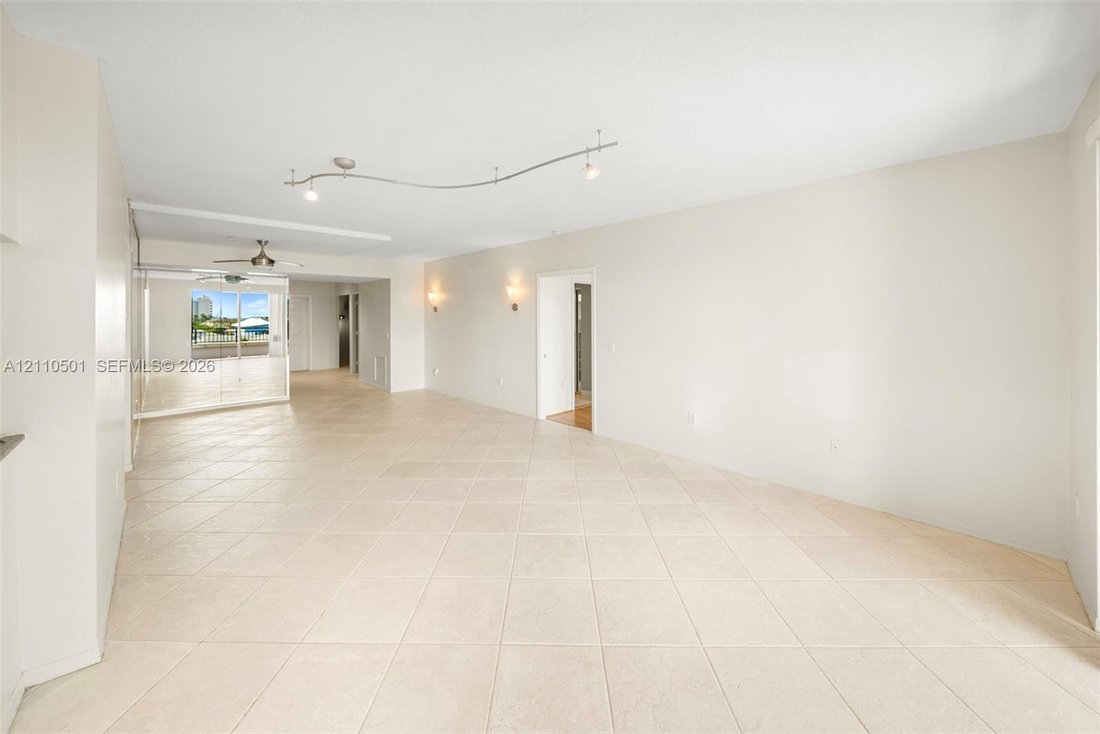 Condominio a Hillsboro Beach, Florida, Stati Uniti 5 - 19178312