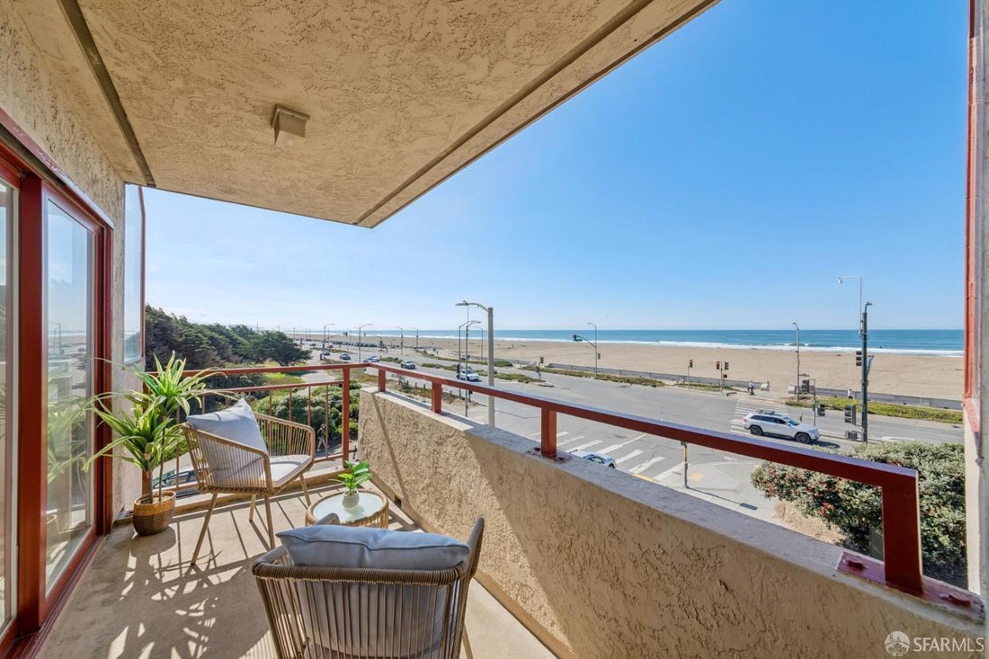 Condo in San Francisco, California, United States 3 - 19174079