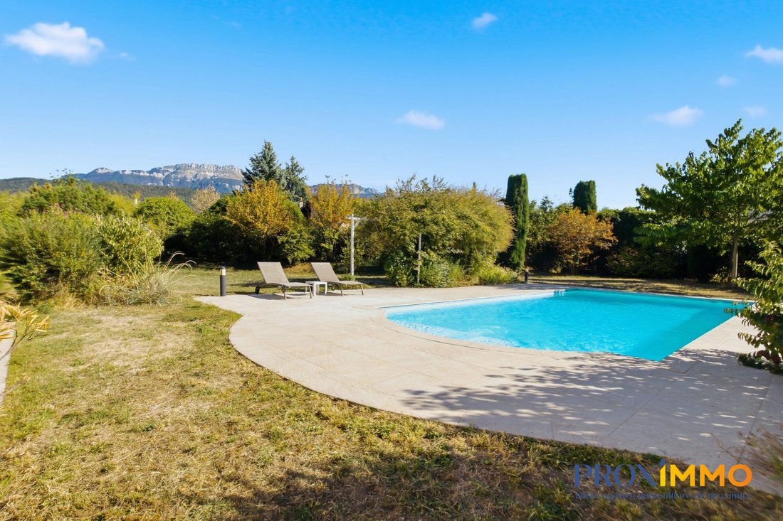 Villa a Coublevie, Auvergne-Rodano-Alpi, Francia 4 - 19181664