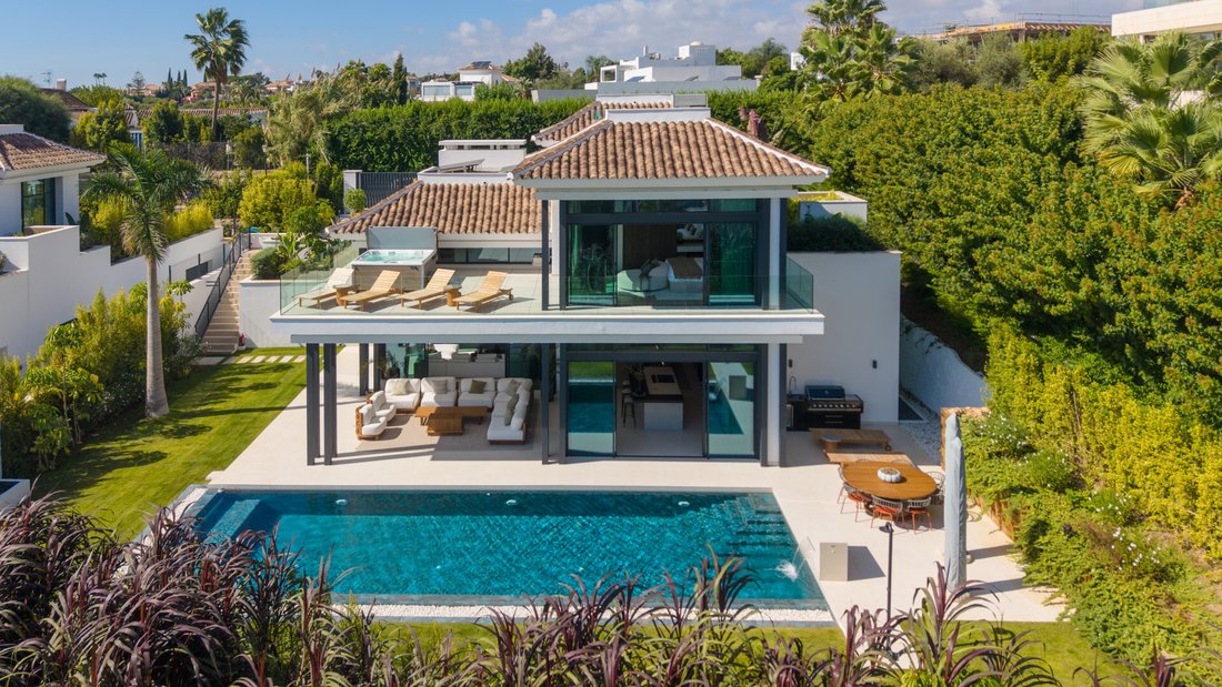 Villa in Marbella, Andalusia, Spain 1 - 19175337