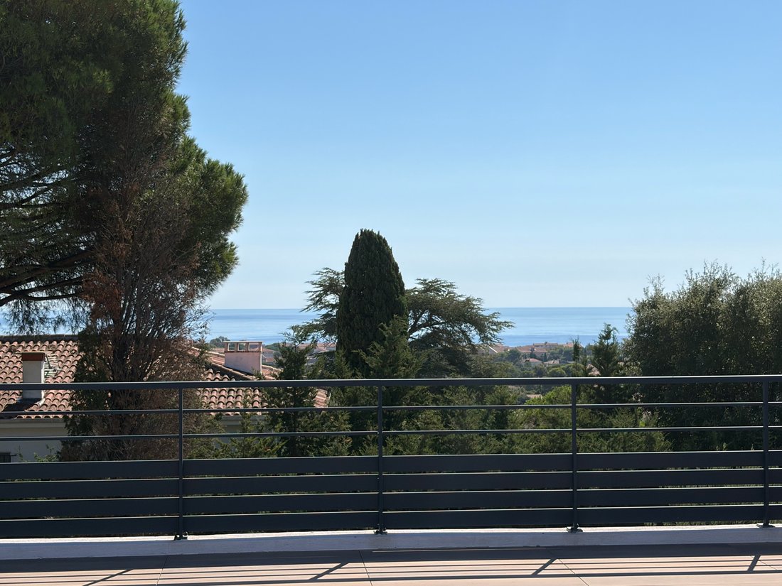 Villa a Esterni, Fréjus, Francia 1 - 19173256