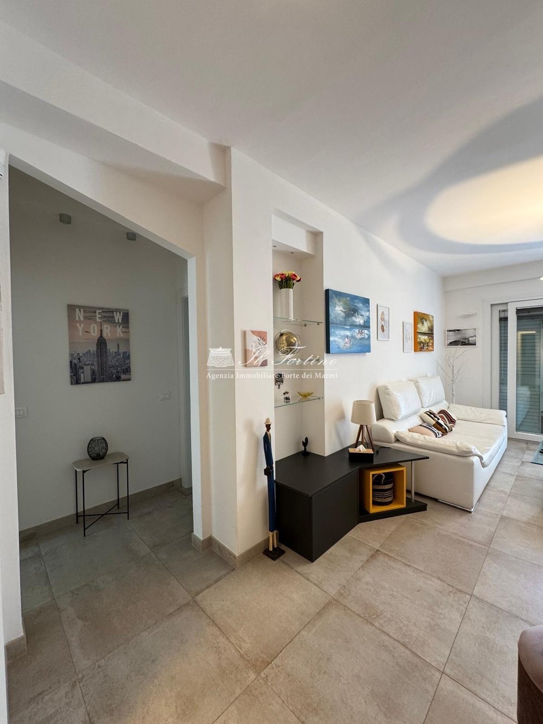 Apartment in Vittoria Apuana, Forte dei Marmi, Tuscany 2 - 19172902