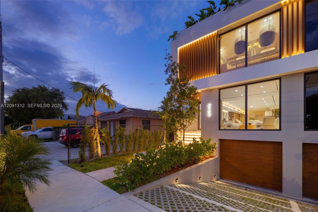 Condo in Miami, Florida, United States 3 - 19173198
