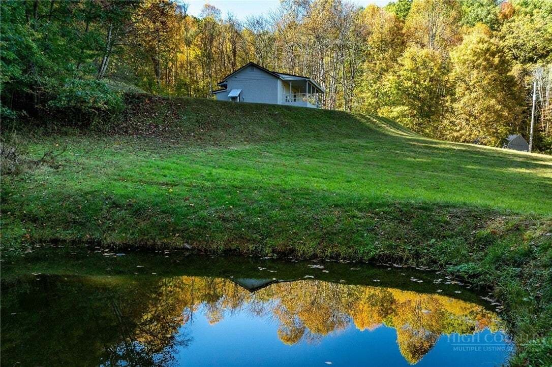 Maison à Mountain City, Tennessee, États-Unis 2 - 19162307