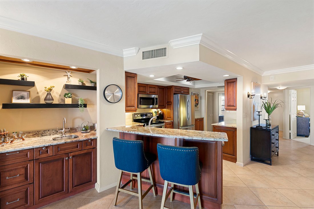 Condo in Marco Island, Florida, United States 4 - 19176212