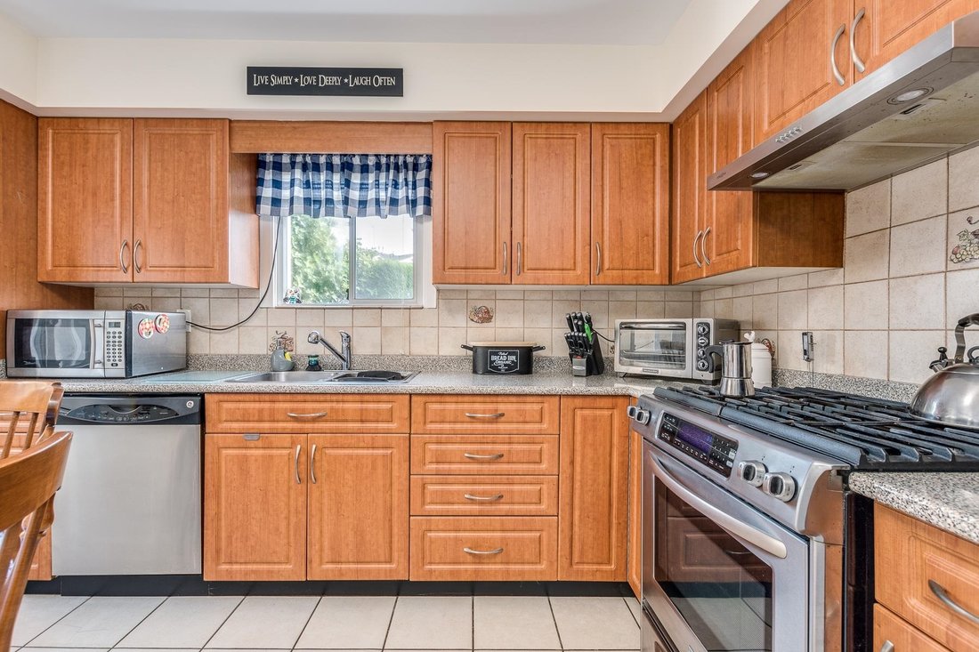 House in Burnaby, British Columbia, Canada 4 - 19179454