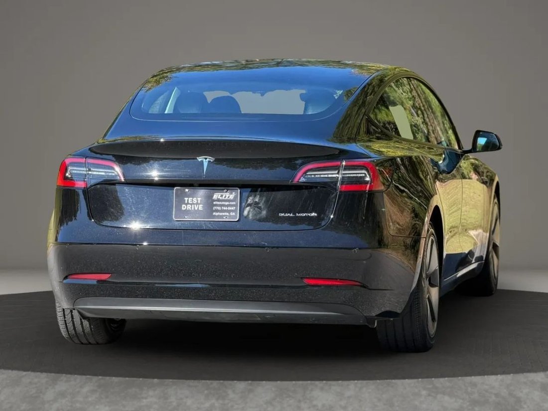 Sedan in Alpharetta, GA, United States 5 - 19173793