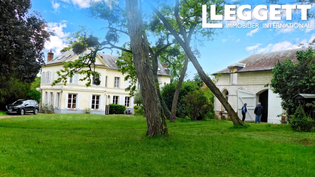 Castle in Pont-de-l'Arche, Normandy, France 1 - 19173311