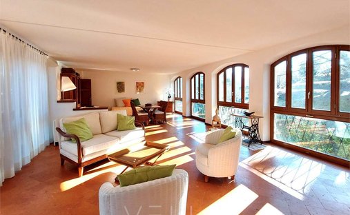 Apartment in Montagnola, Collina d'Oro, Ticino 1