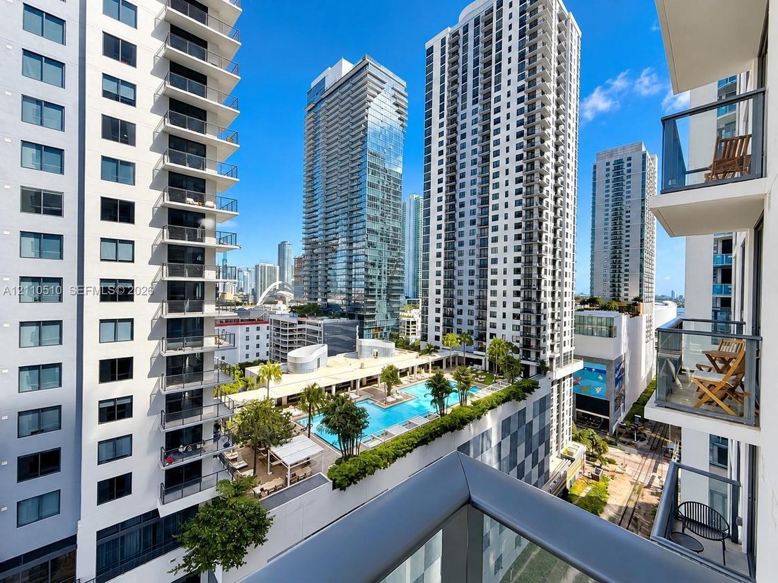 Condo in Miami, Florida, United States 1 - 19173171