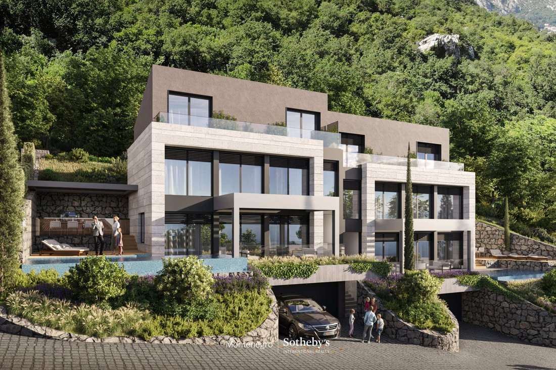 Villa a Dobrota, Kotor Municipality, Montenegro 1 - 19177120