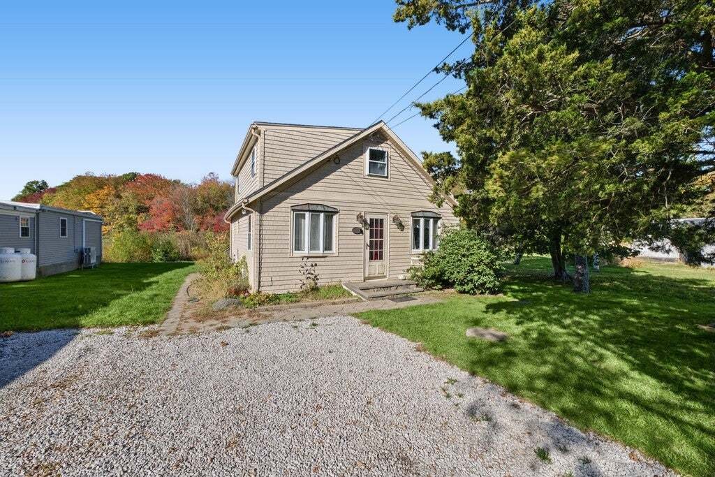 House in Tiverton, Rhode Island, United States 4 - 19172199