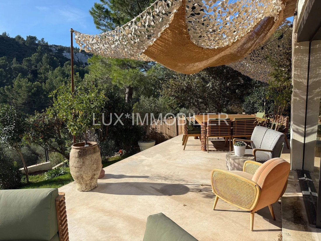 House in Les Baux-de-Provence, Provence-Alpes-Côte d'Azur, France 1 - 19145361