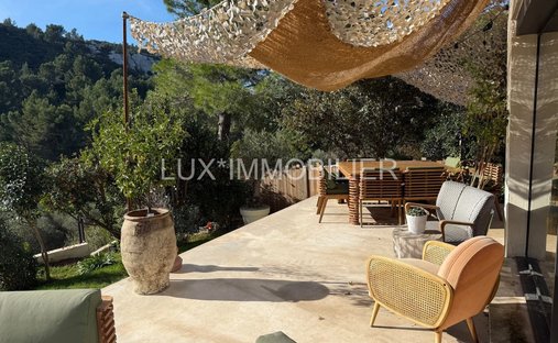 Maison à Les Baux-de-Provence, Provence-Alpes-Côte d'Azur, France 1