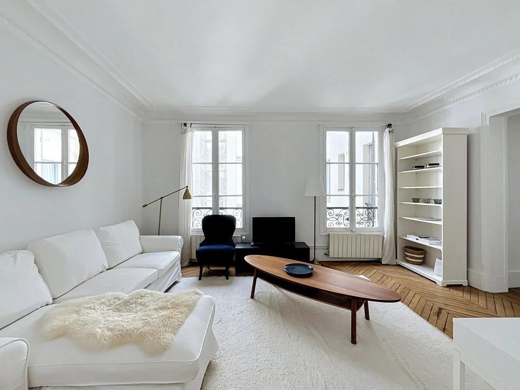 Apartment in Saint Philippe du Roule, Paris 8e Arrondissement, Paris 1 - 19170008