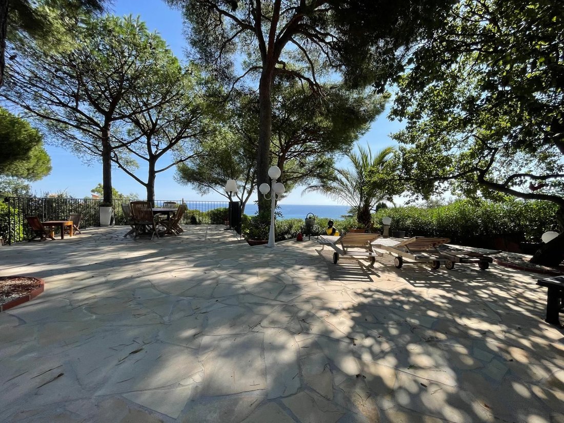 House in Nartelle-Noyer-Bellevue-bd des Sardinaux, Sainte-Maxime, France 4 - 19170038